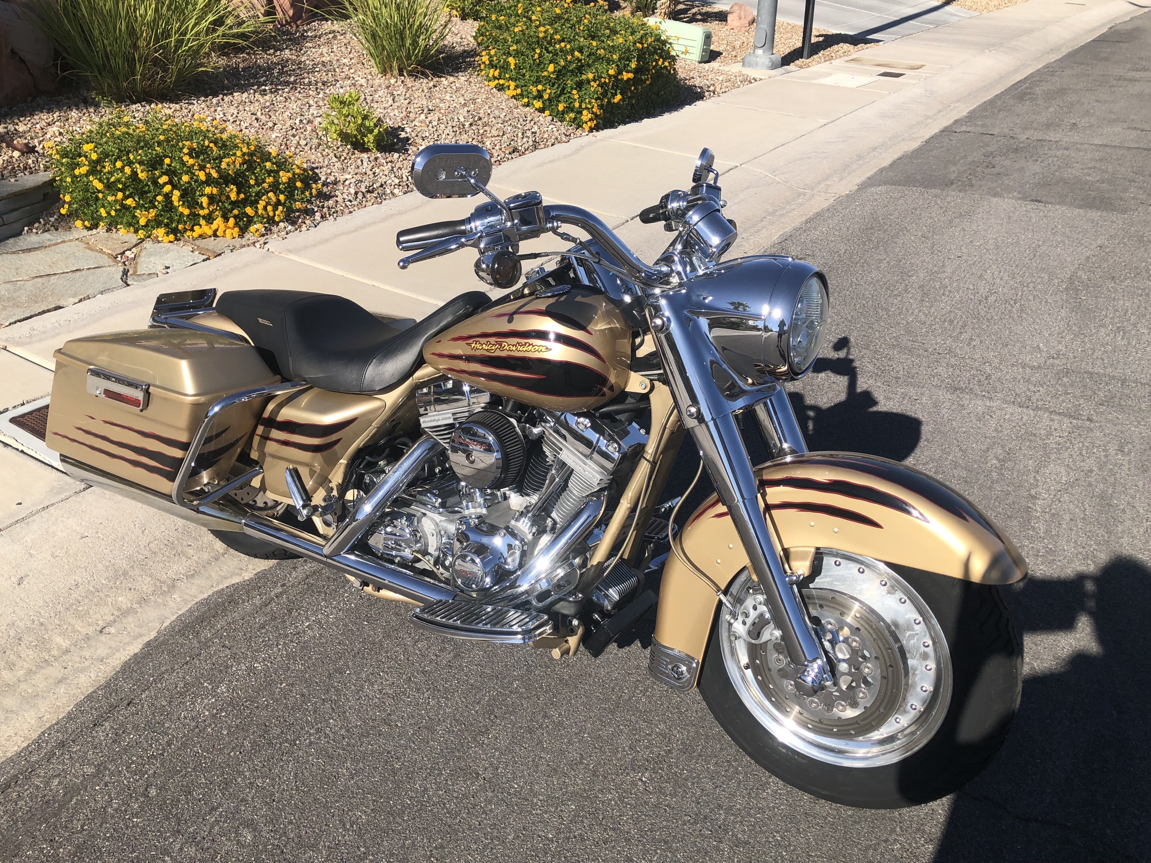 2003 Harley-Davidson ROAD KING CVO 110TH ANNIVERSARY EDITION CVO 110TH ANNIVERSARY EDITION in Las Vegas, NV