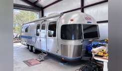 1987 Airstream SOVEREIGN 31 TWIN RV