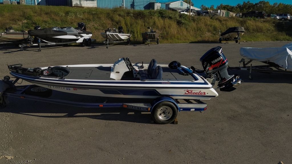 ジェット　　ハルのみ Summer is over, but how to fly a single jet for next year