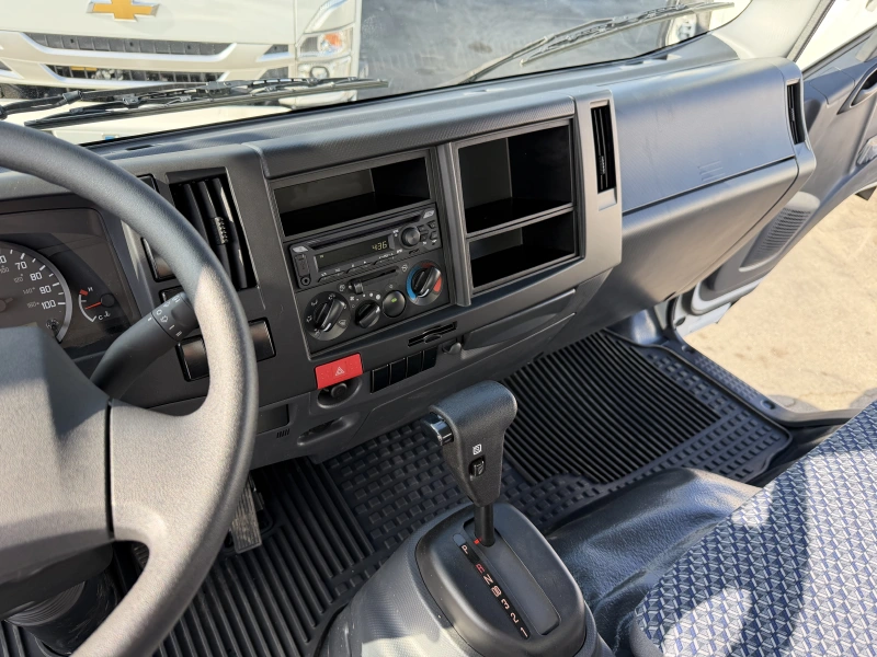 2025 CHEVROLET LOW CAB FORWARD 5500XG