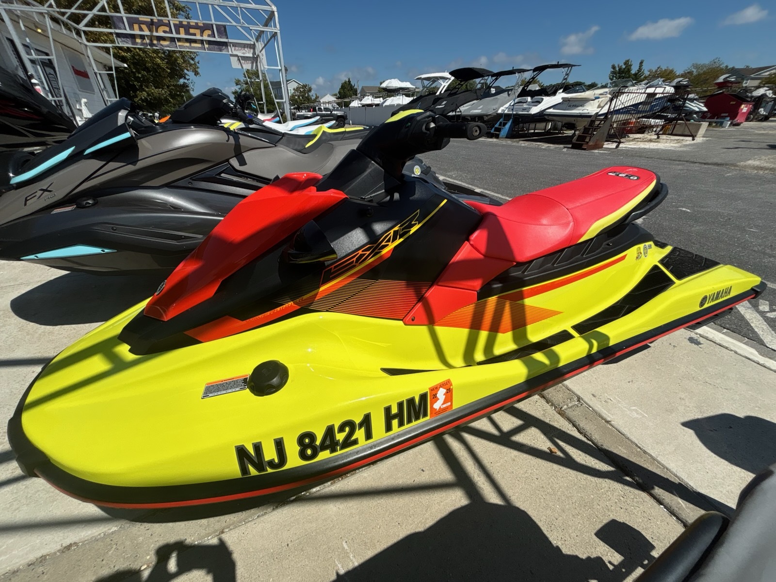 690ae2393a13473408191d8b.jpg?