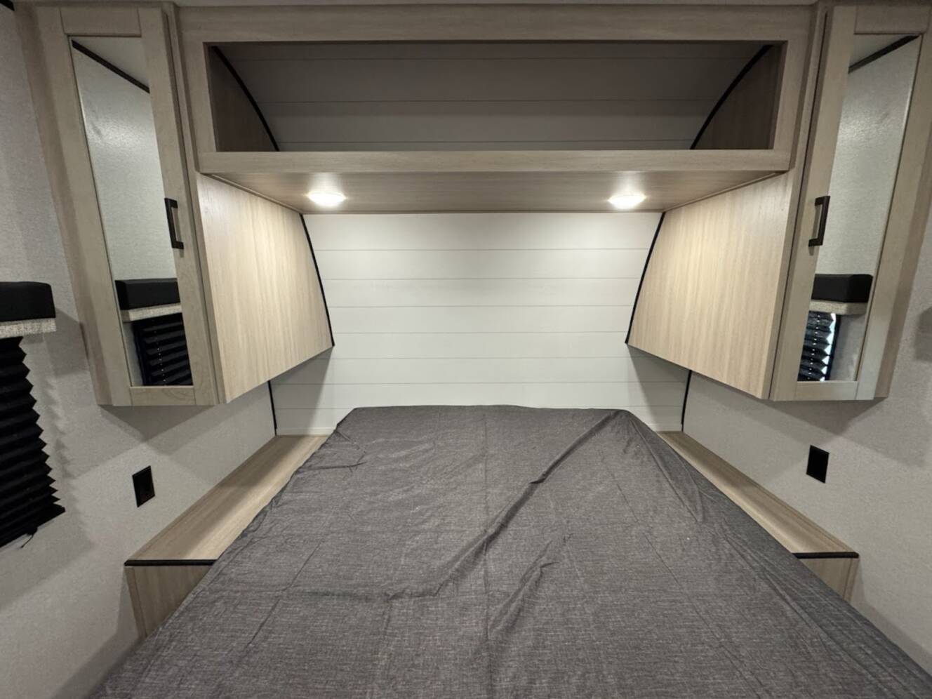 A photo of this 2026 Heartland PROWLER 2600BH