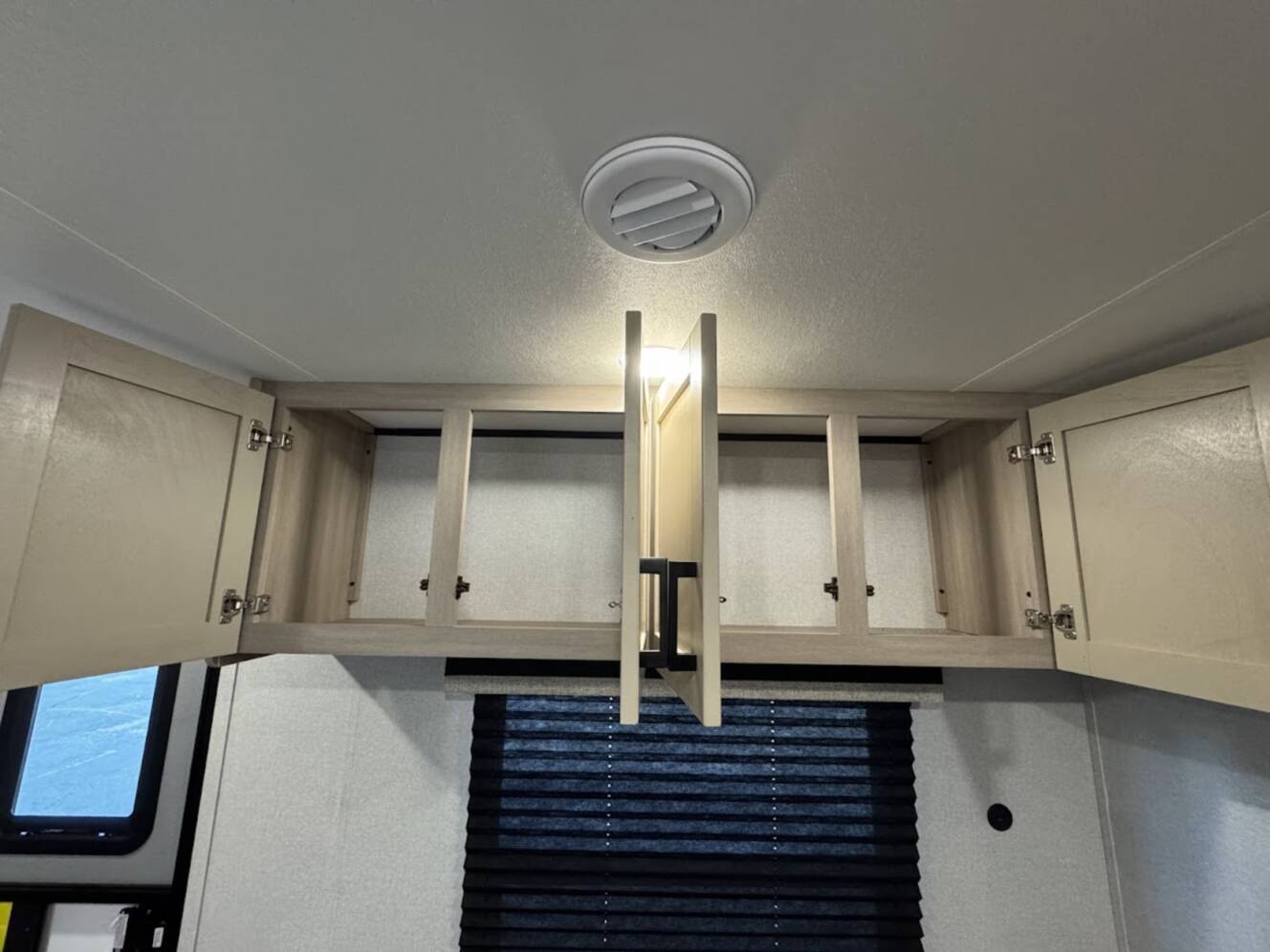A photo of this 2026 Heartland PROWLER 2600BH