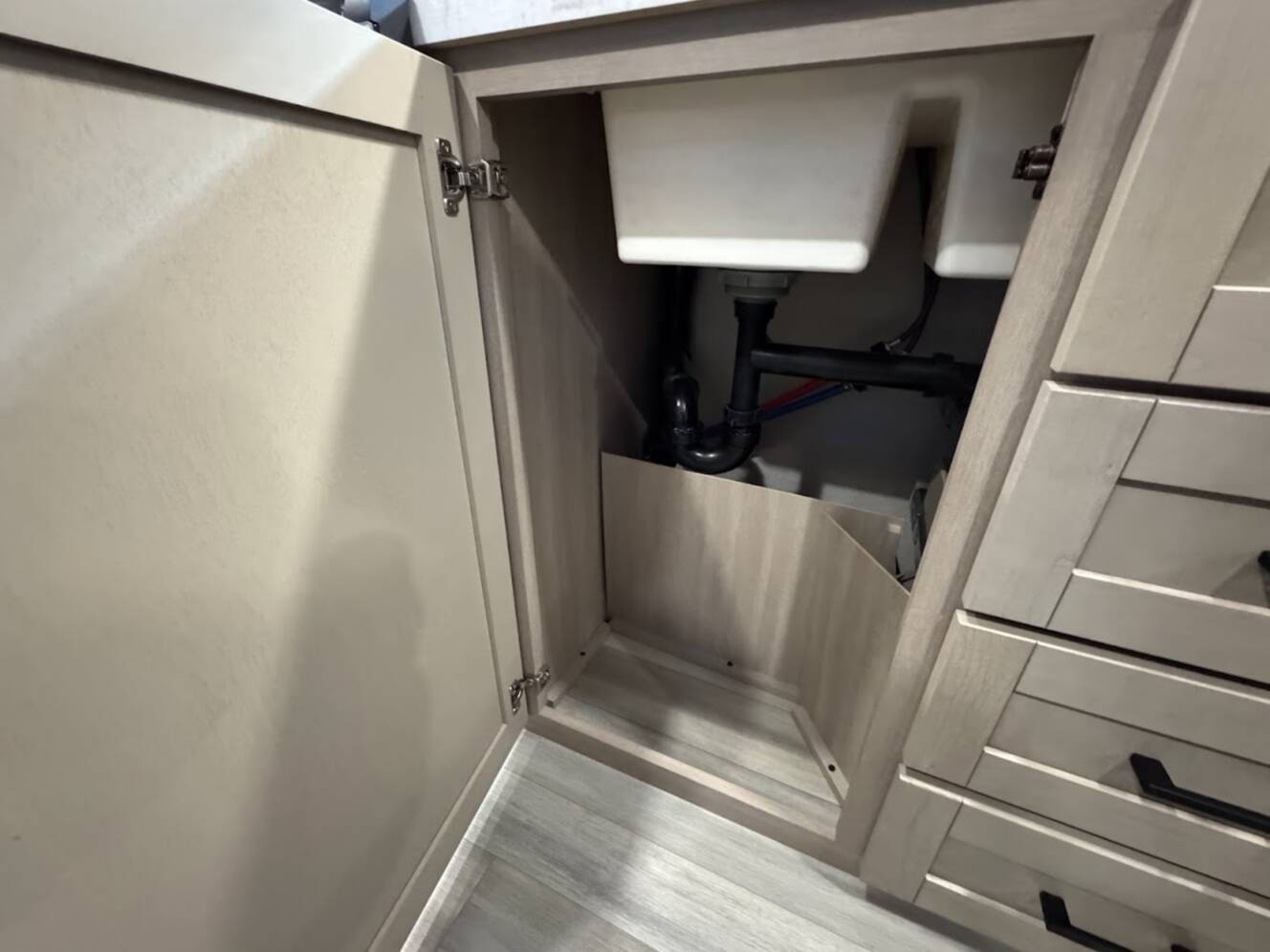A photo of this 2026 Heartland PROWLER 2600BH