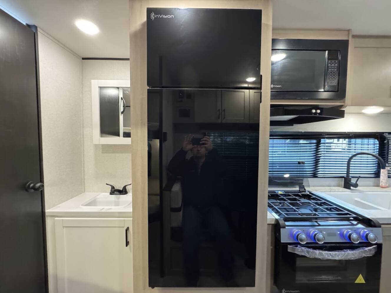 A photo of this 2026 Heartland PROWLER 2600BH