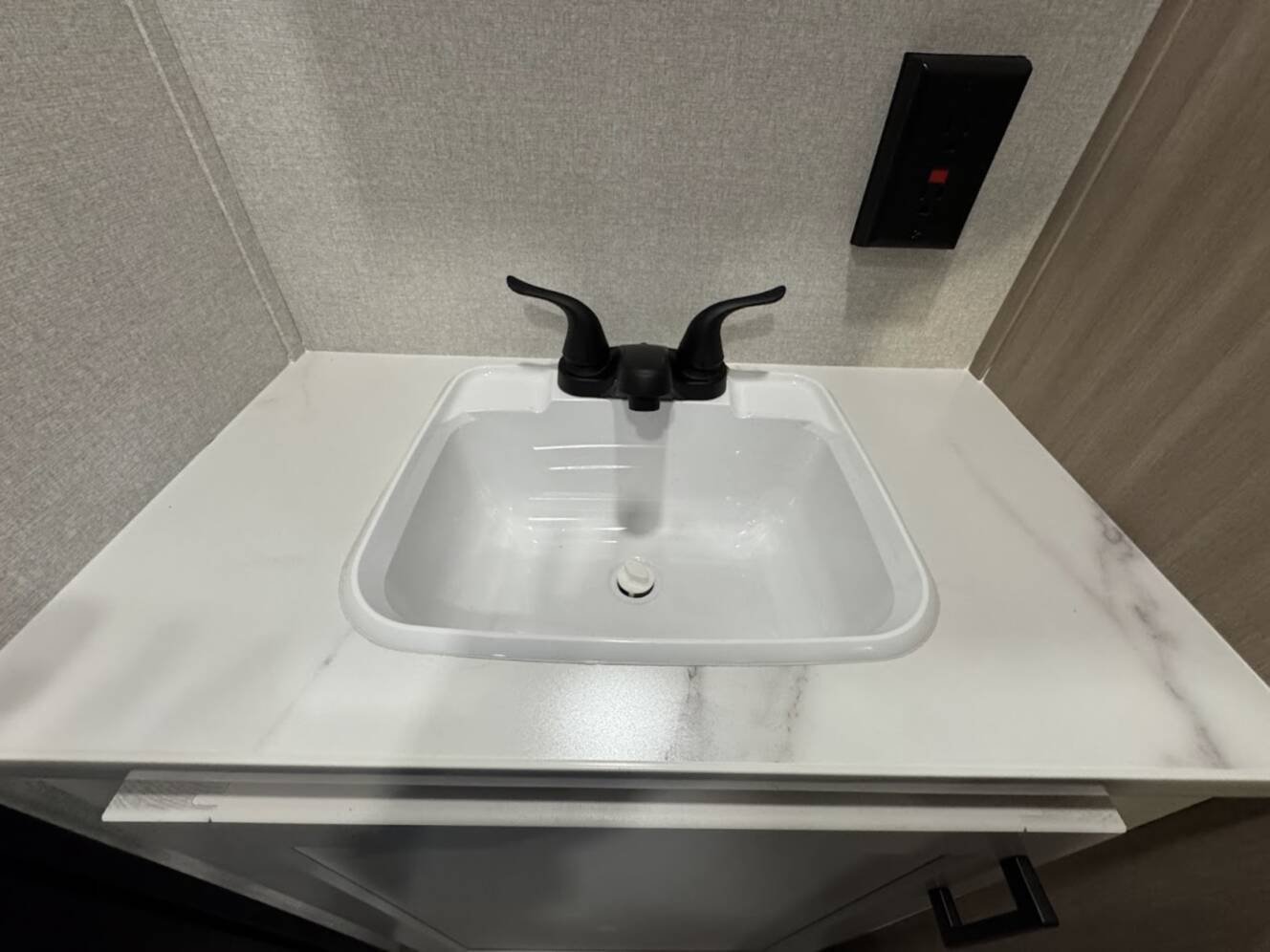 A photo of this 2026 Heartland PROWLER 2600BH