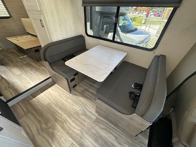 2026 GULF STREAM CONQUEST 6220LE