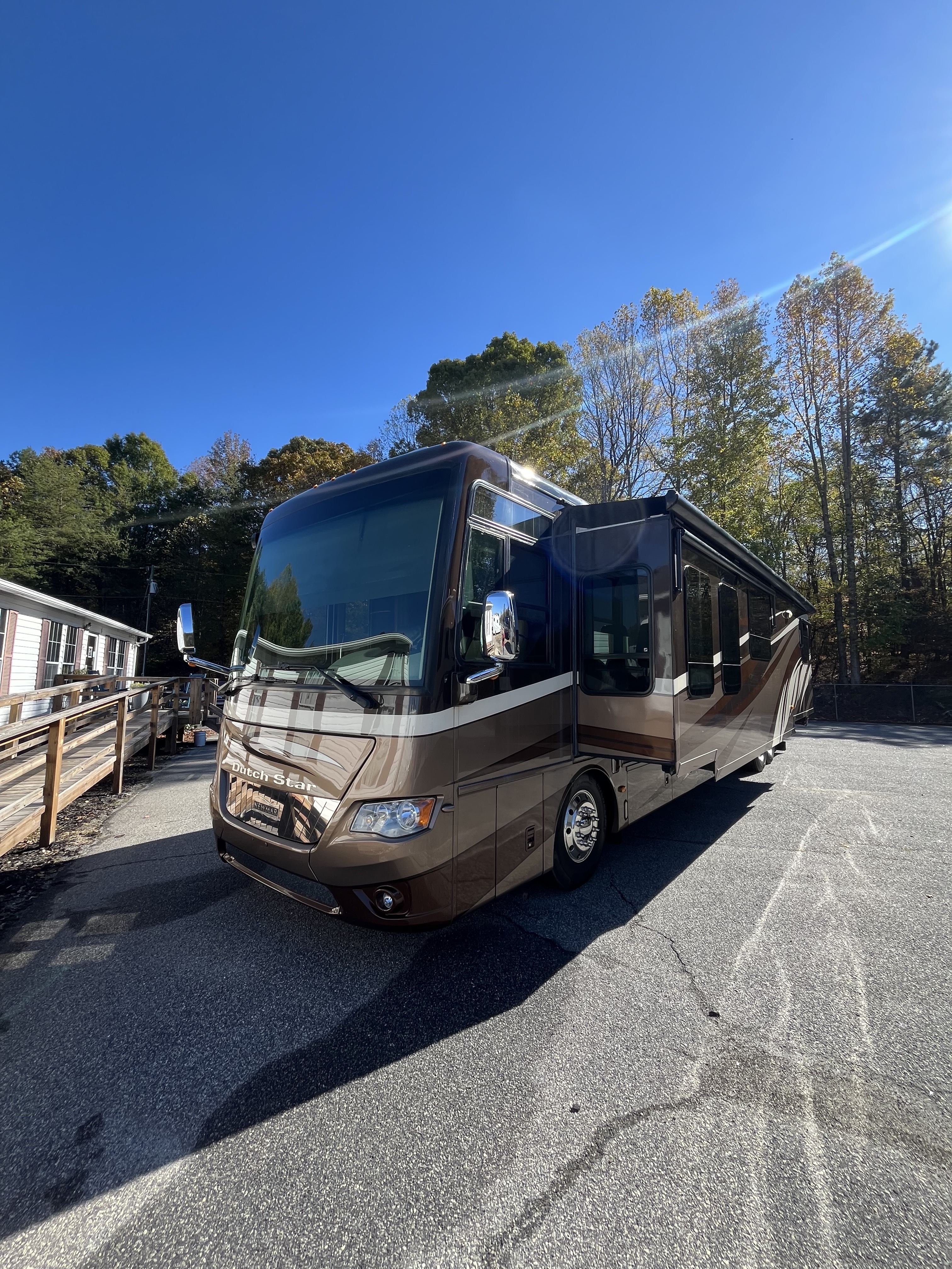 2014 Newmar DUTCH STAR 4364 in statesville NC