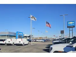2024 ISUZU NPR HD