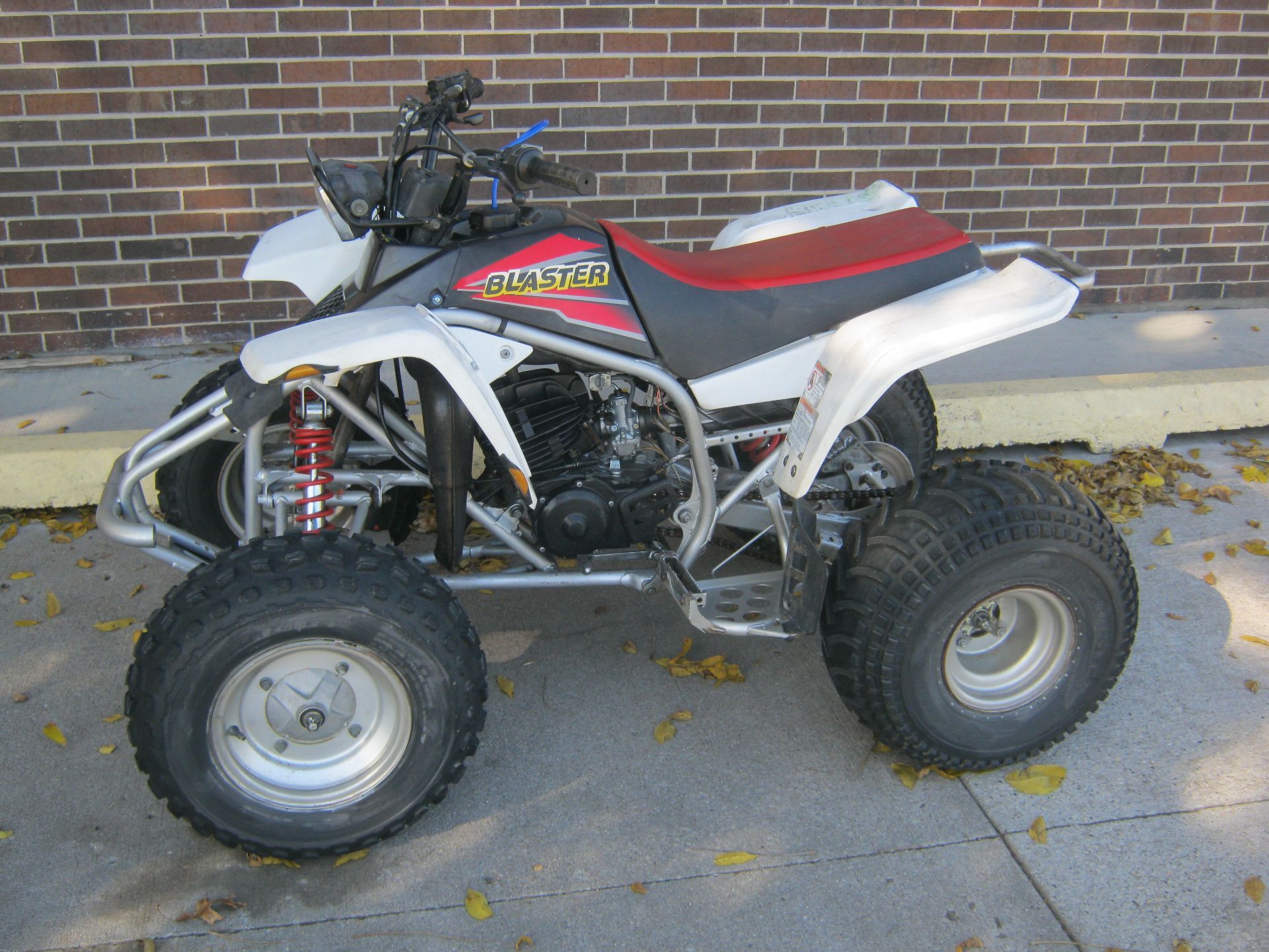 Used 2000 Yamaha Blaster For Sale in Bettendorf, IA - 5038367411