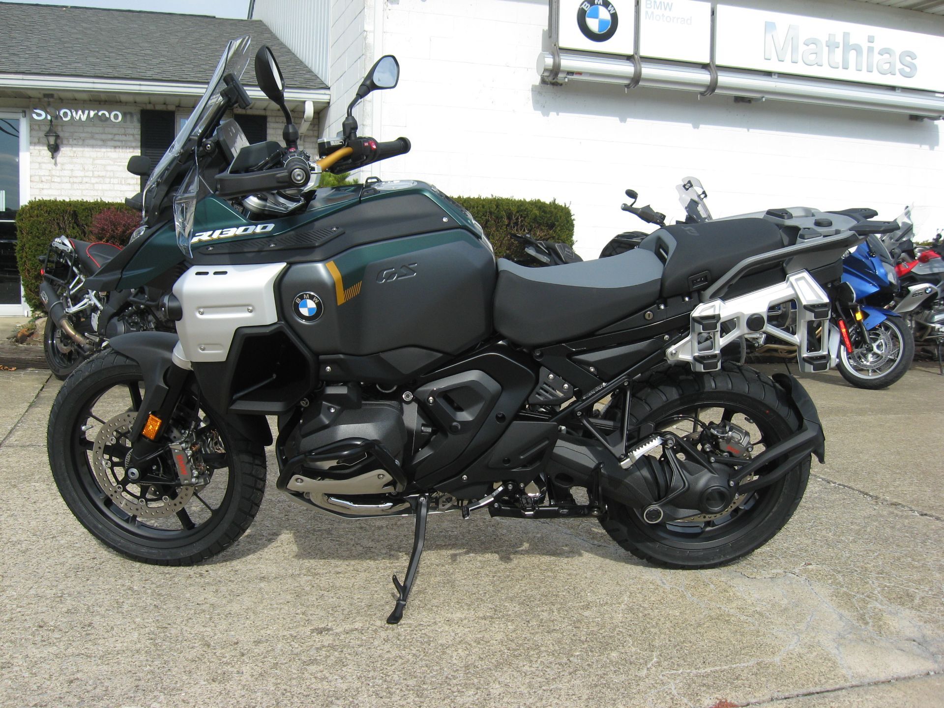 2026 BMW R1300GSA Trophy in new philadelphia OH