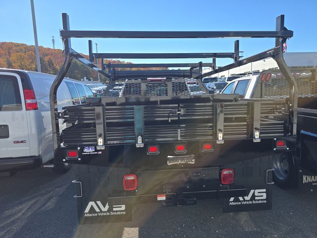 2025 Chevrolet Silverado 3500HD Work Truck photo 3