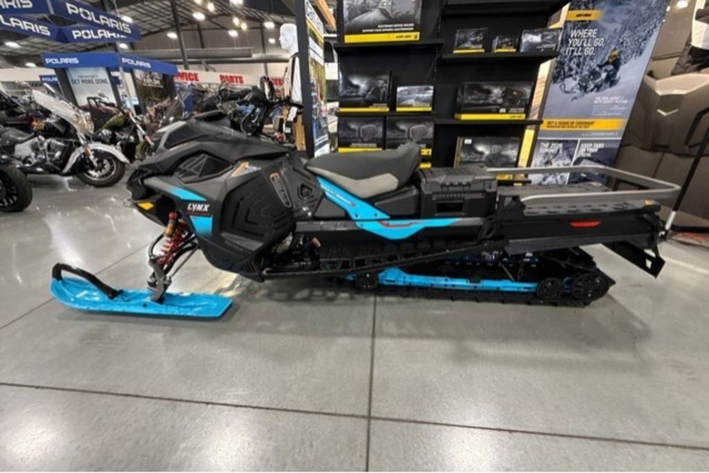 2026 Ski-Doo SM COM RE 9TR BK 1.75P HUB 26 900 ACE Turbo R in boise ID