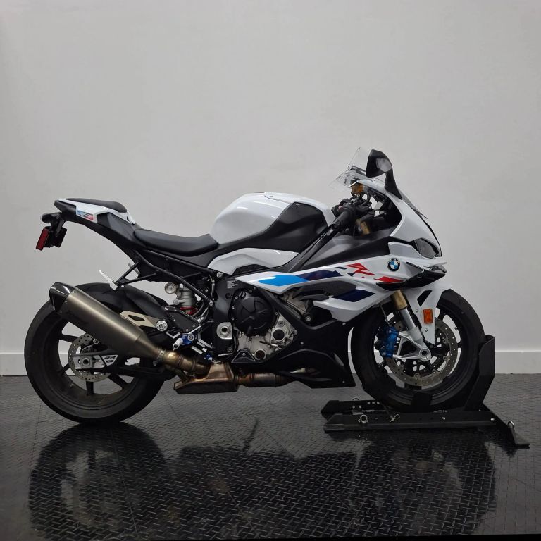 690c3c11f5f842224c42df82.jpg?