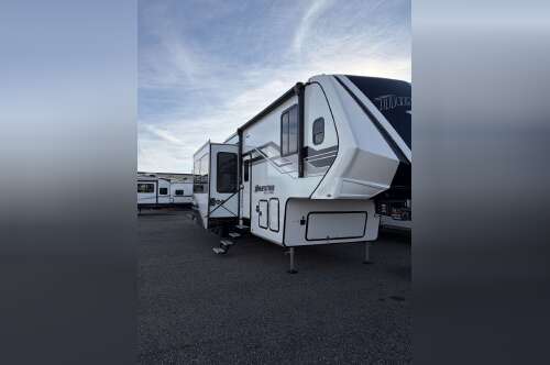 2026 Grand Design MOMENTUM 394G in evansville WY