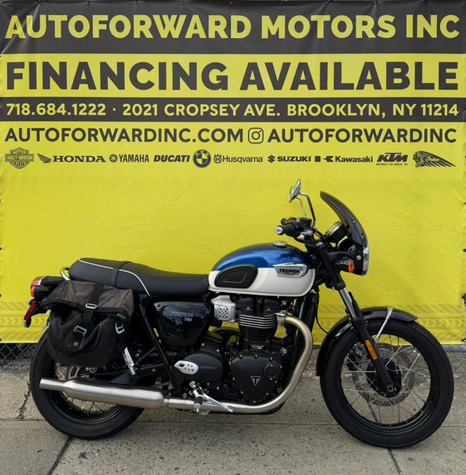 2022 Triumph BONNEVILLE T100 ABS BASE in Brooklyn, NY