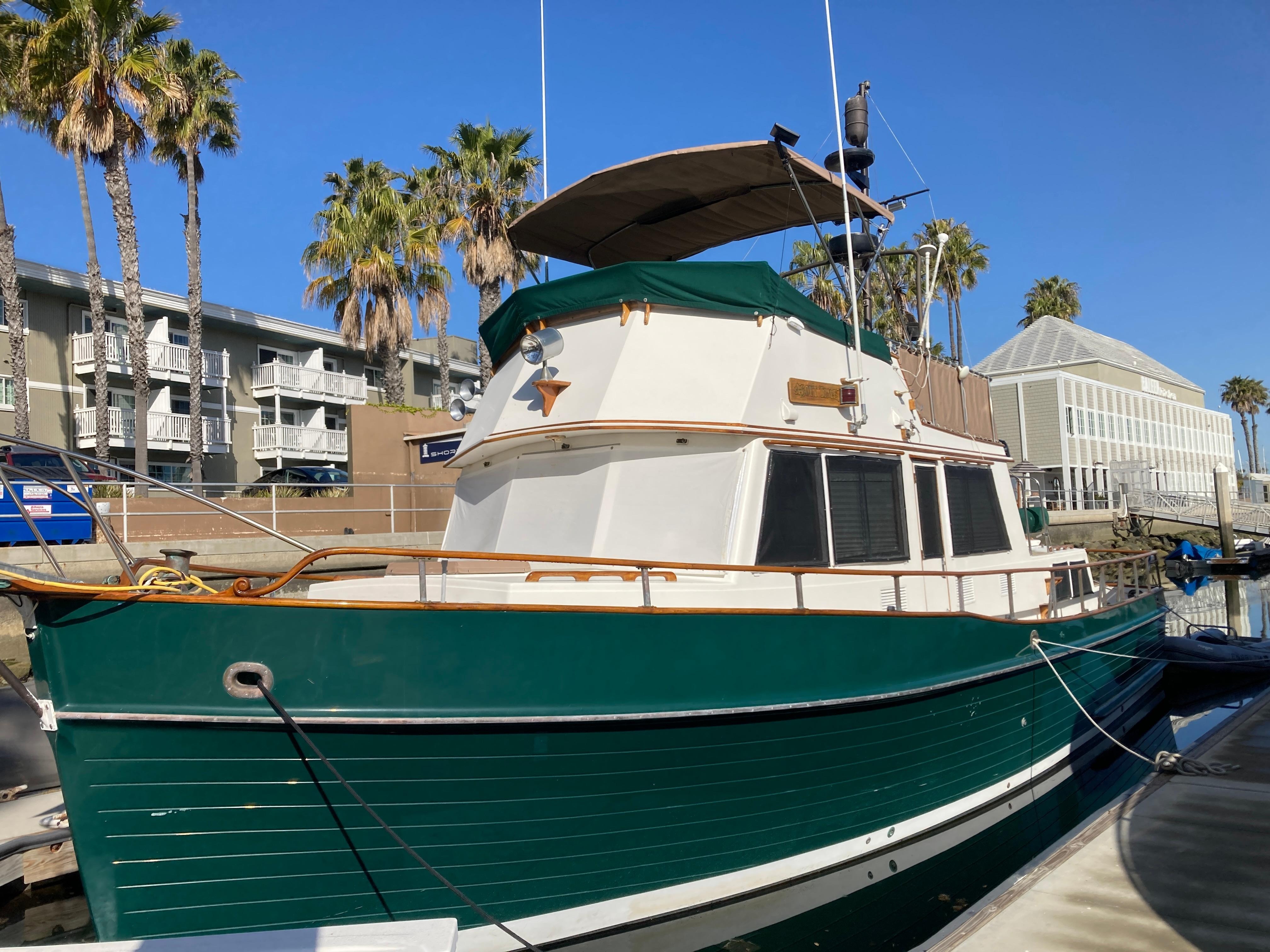 1985 Grand Banks 42 CLASSIC in san pedro CA