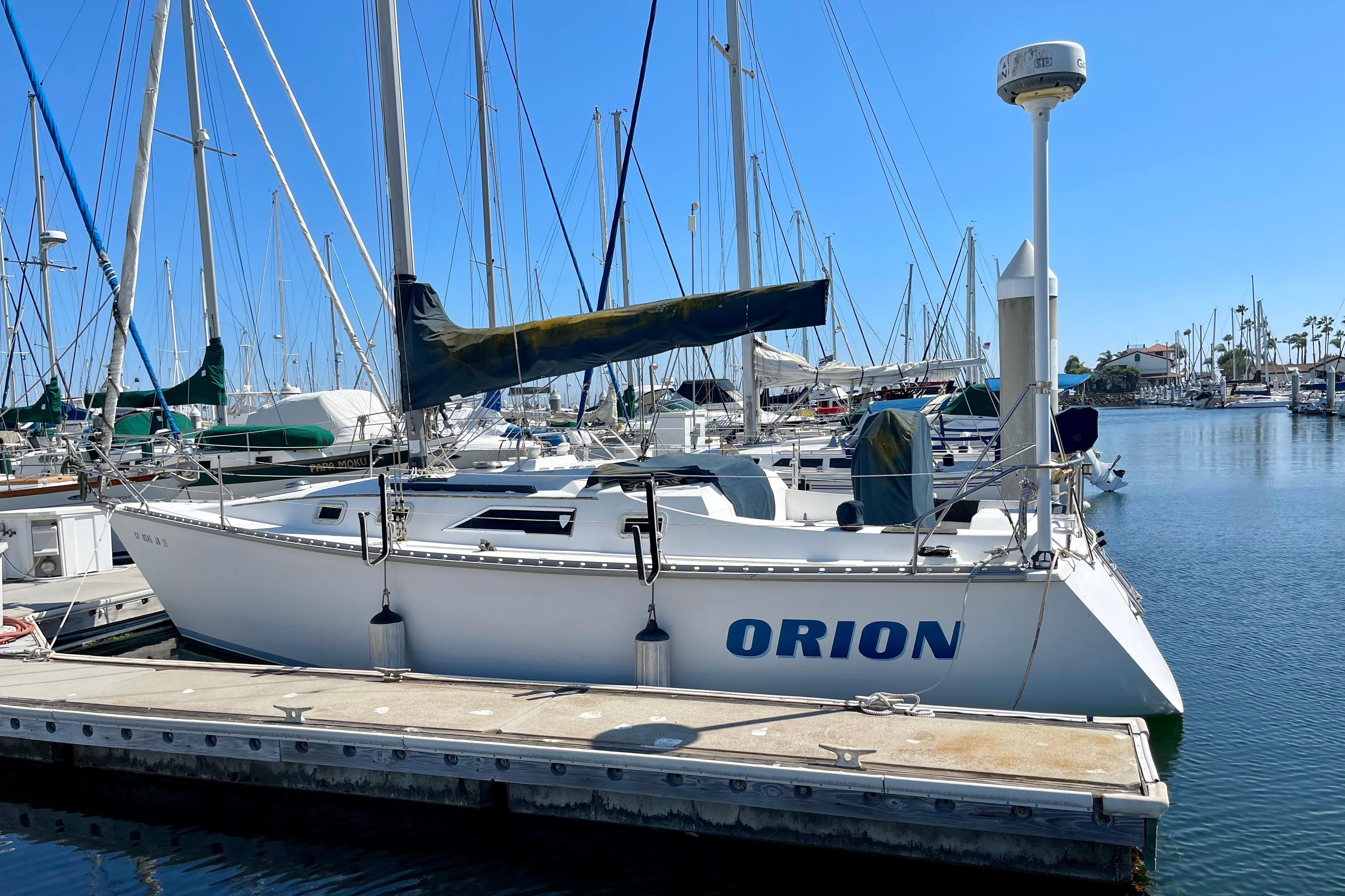 1986 Hunter 31 in san pedro CA