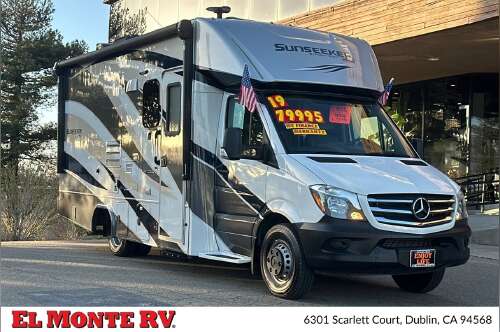 2019 Forest River Sunseeker 2400W in dublin CA