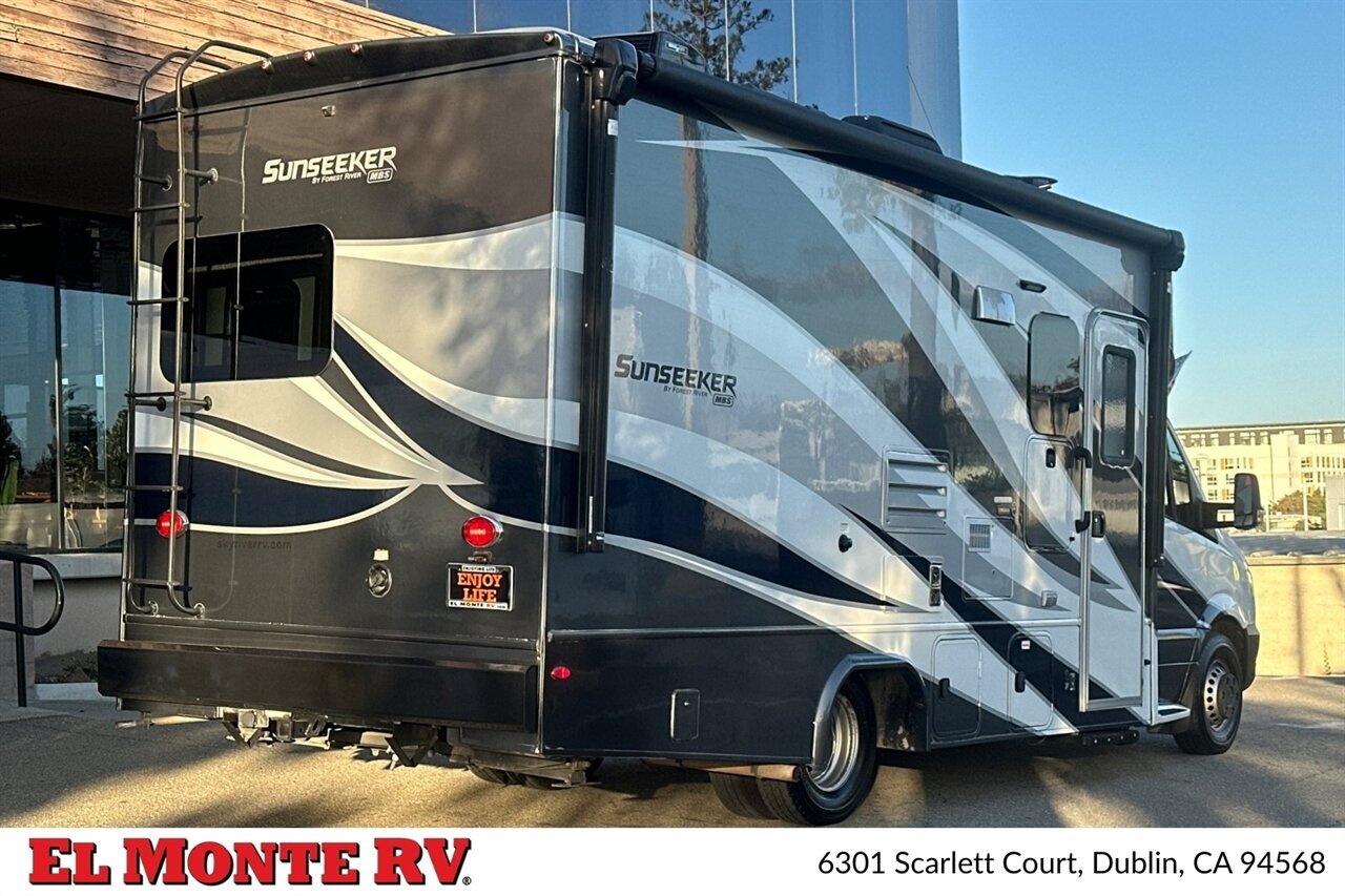 2019 Forest River Sunseeker 2400W in dublin CA