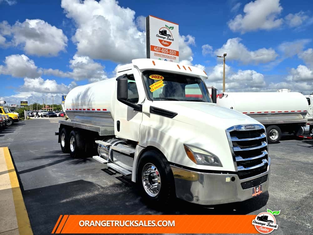 2024 FREIGHTLINER CASCADIA 126 in Orlando, FL