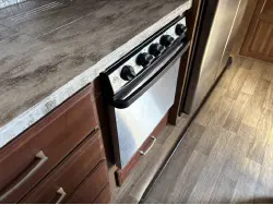 2017 KEYSTONE MONTANA 3660RL