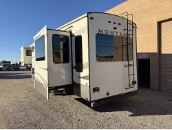 2017 KEYSTONE MONTANA 3660RL