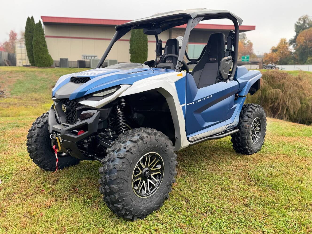A photo of this 2026 Yamaha Wolverine Rmax2 1000 Limited