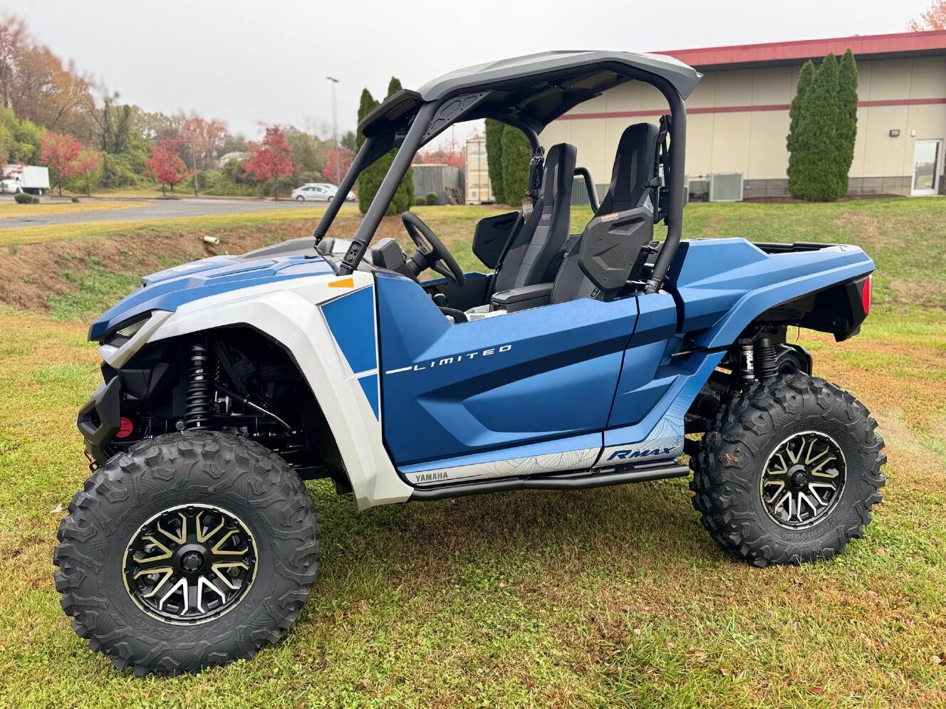A photo of this 2026 Yamaha Wolverine Rmax2 1000 Limited