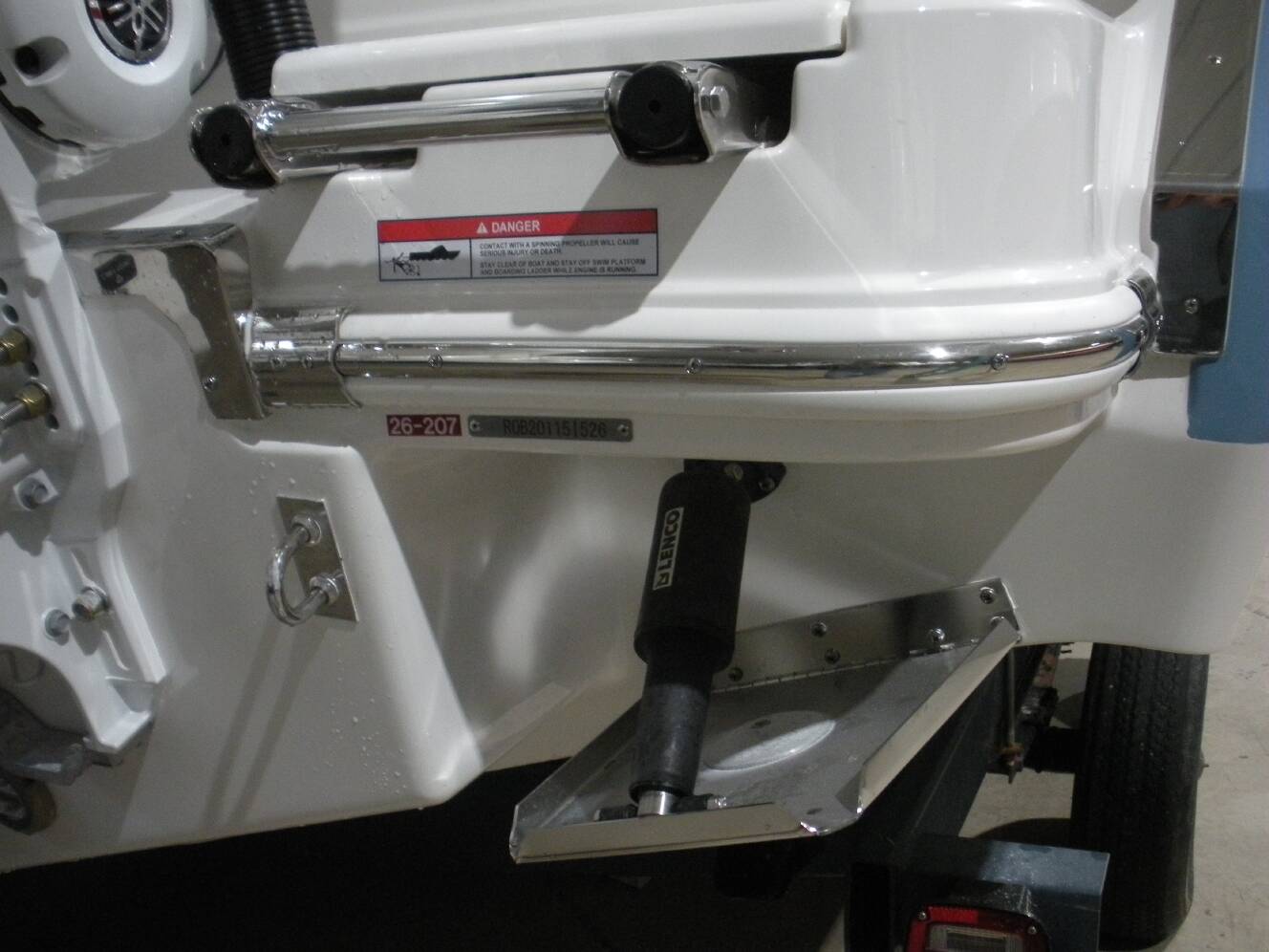 A photo of this 2026 Robalo R270 CC