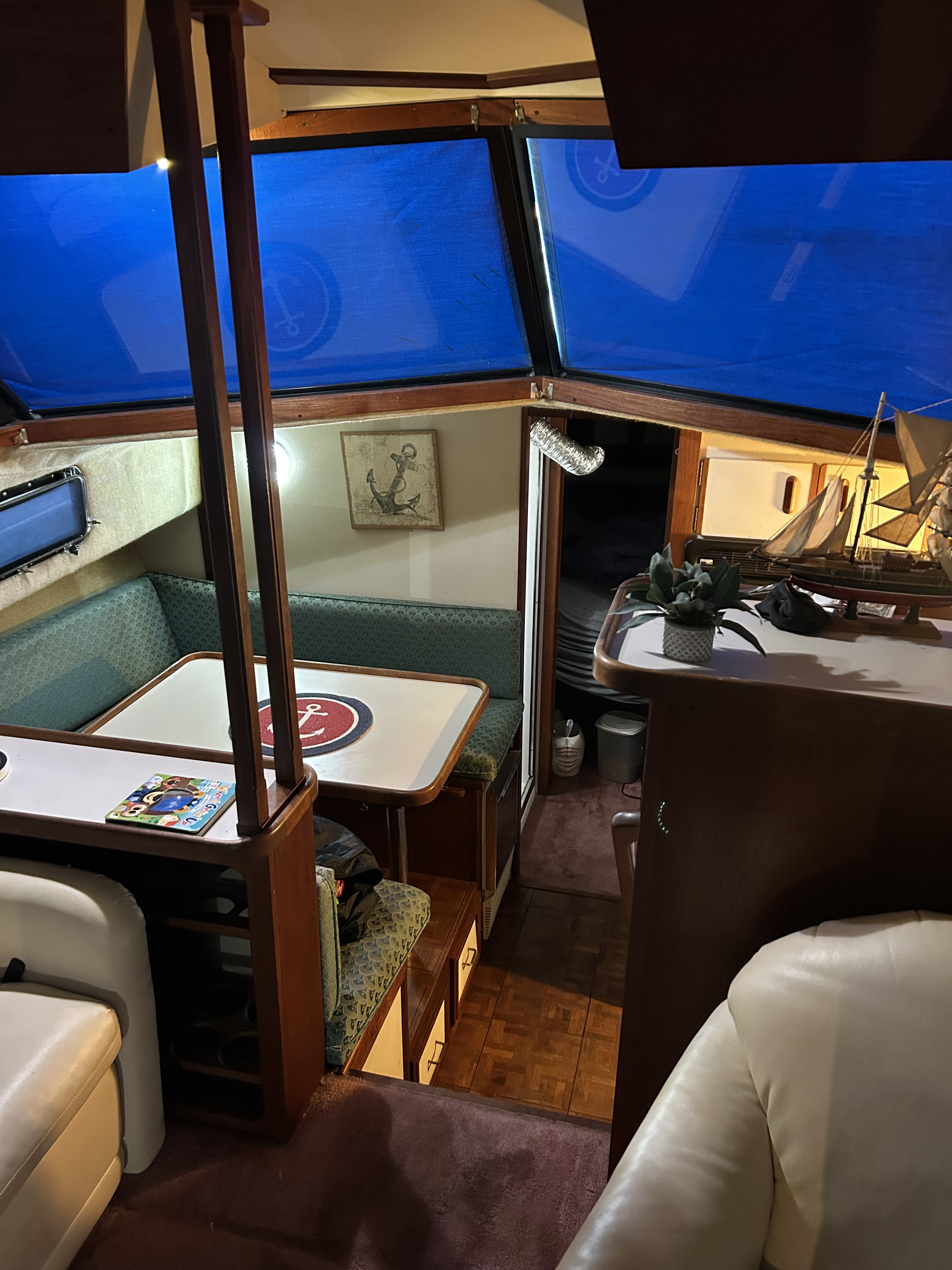 1988 Carver 3607 Aft Cabin Motoryacht in browder KY