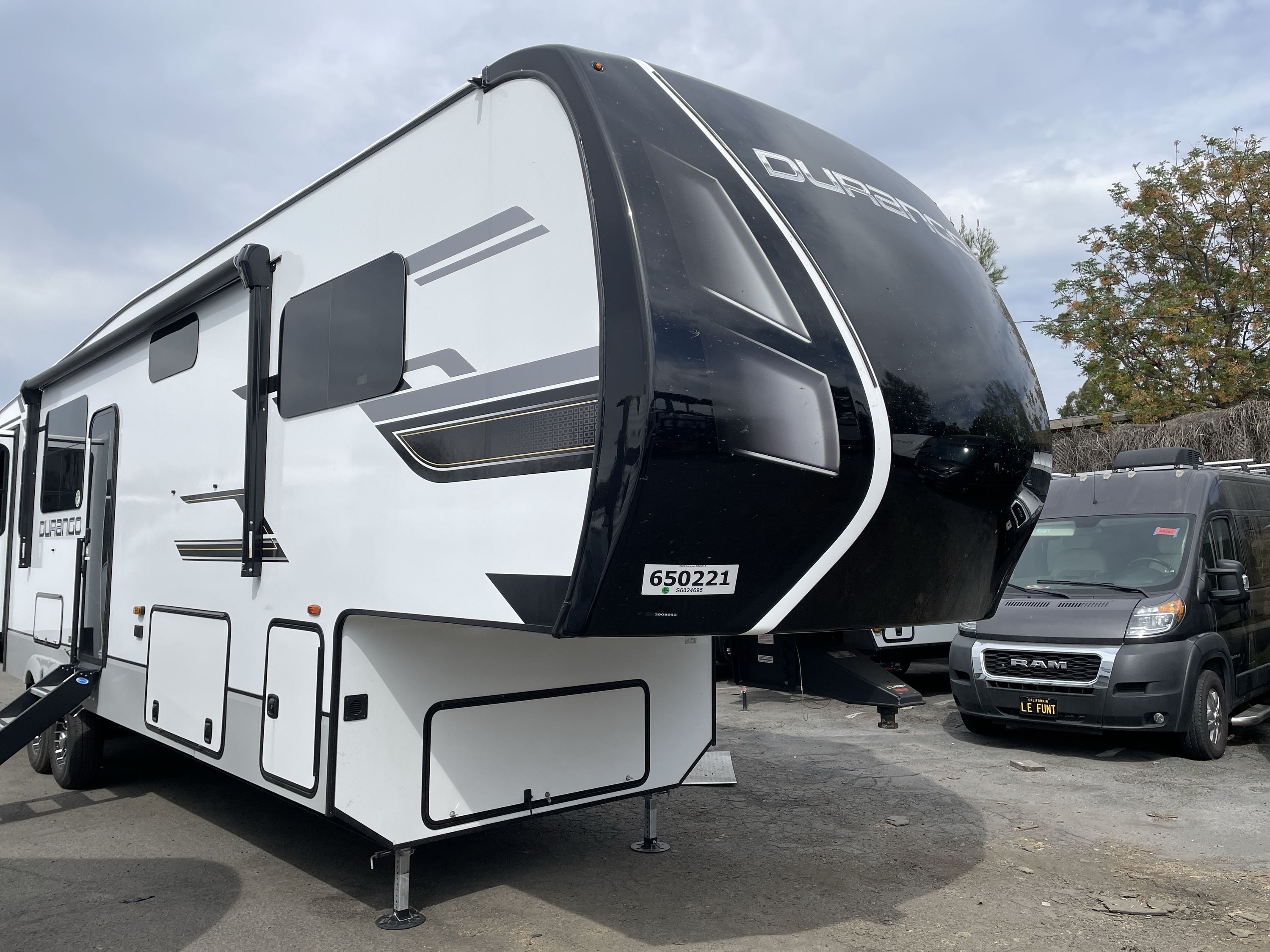 69108976e2a57a16d07d9e8a.jpg?