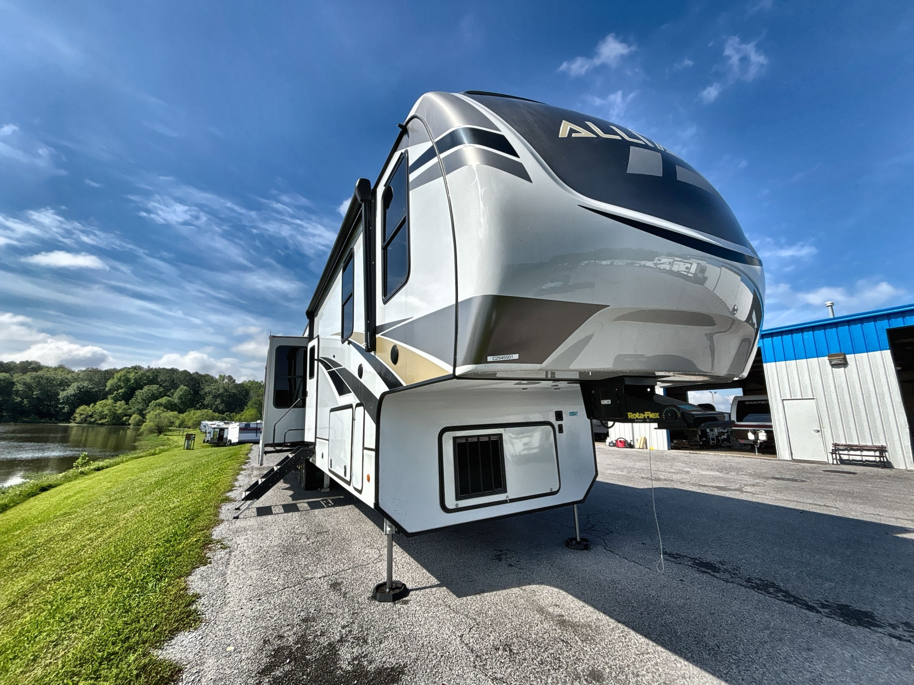 Alliance RV Paradigm 372RK RVs For Sale - RV Trader