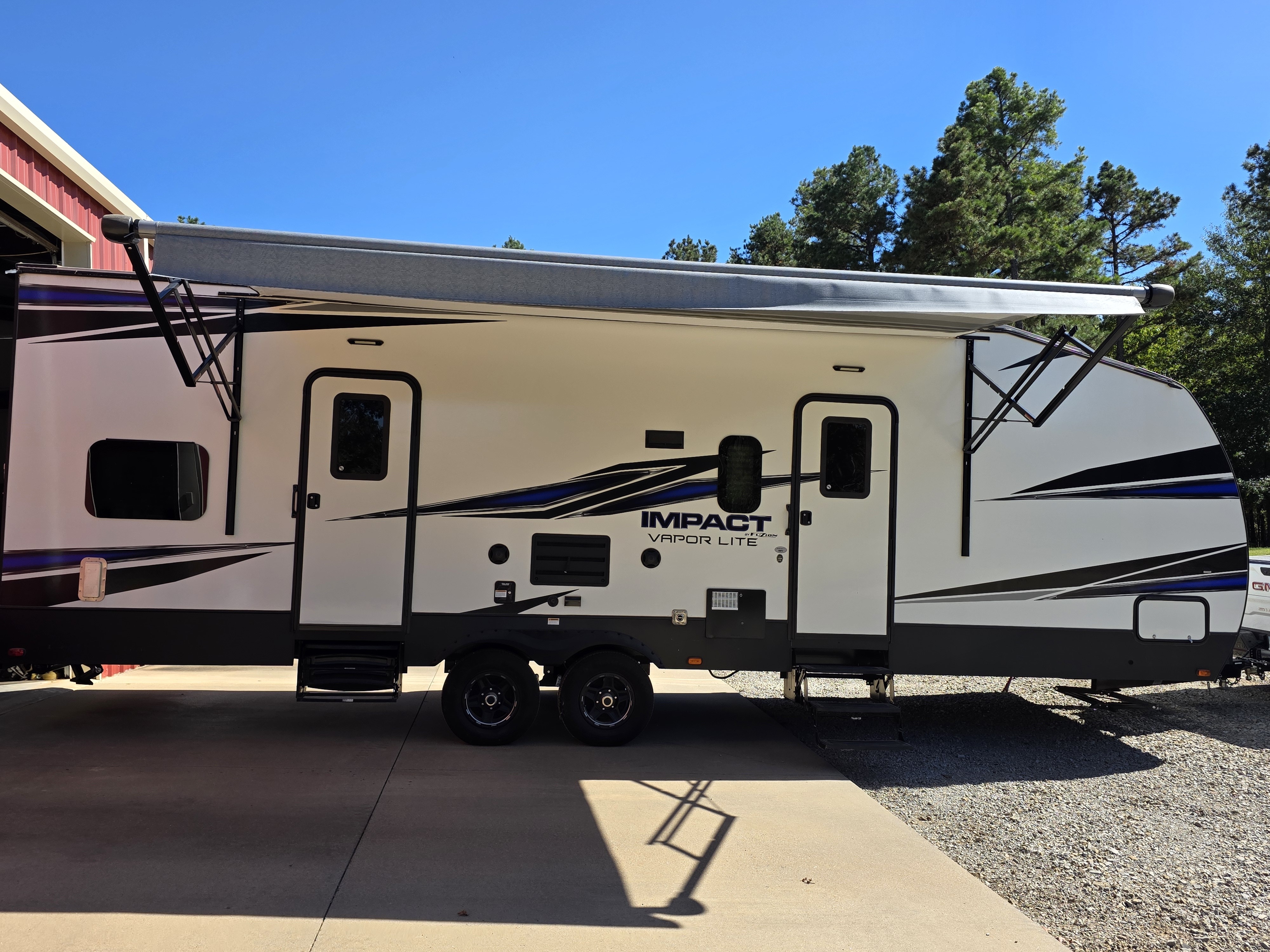 2019 Keystone IMPACT VAPOR LITE 29V RV