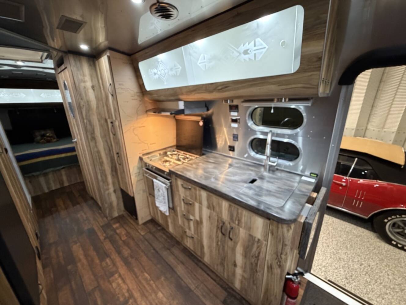 A photo of this 2016 Airstream PENDLETON 27FB
