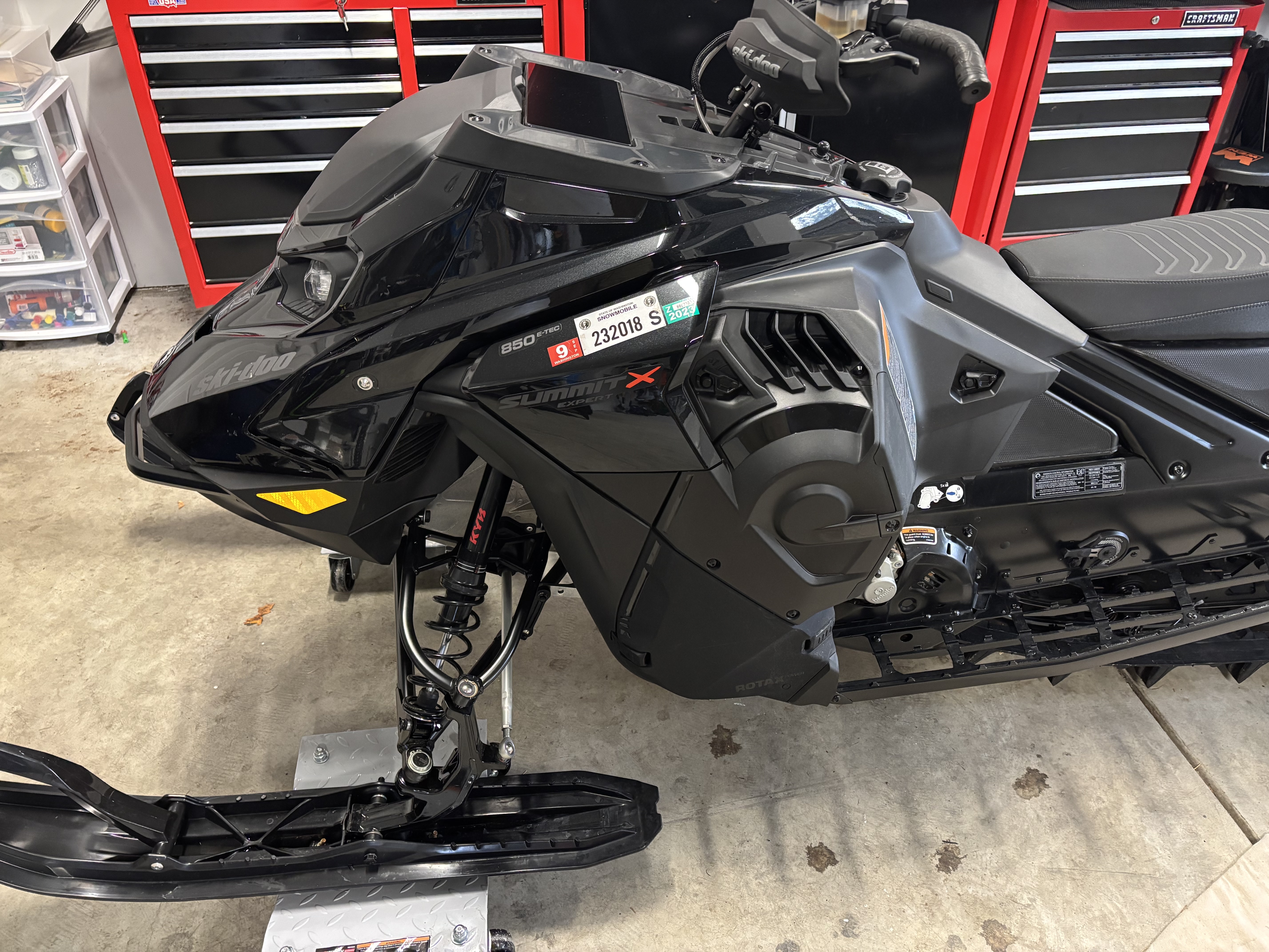 St Black Snowmobiles For Sale Near Winter Parkk, Idaho - Snowmobile