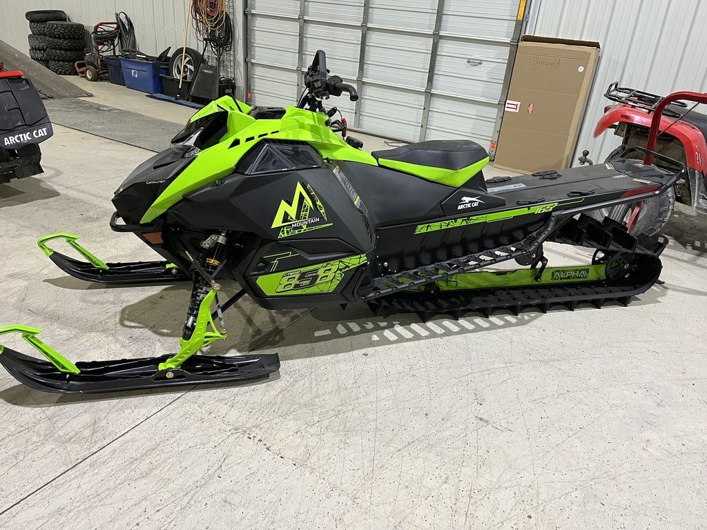 グリーンネオン M 858 Alpha One For Sale - Arctic Cat Snowmobiles - Snowmobile Trader