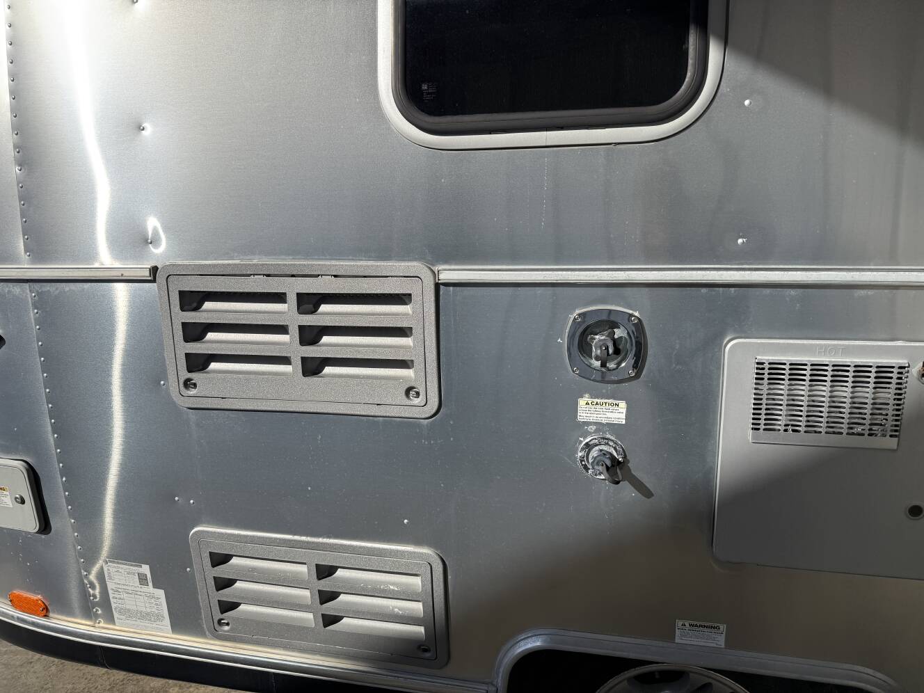 A photo of this 2017 Airstream SPORT 16