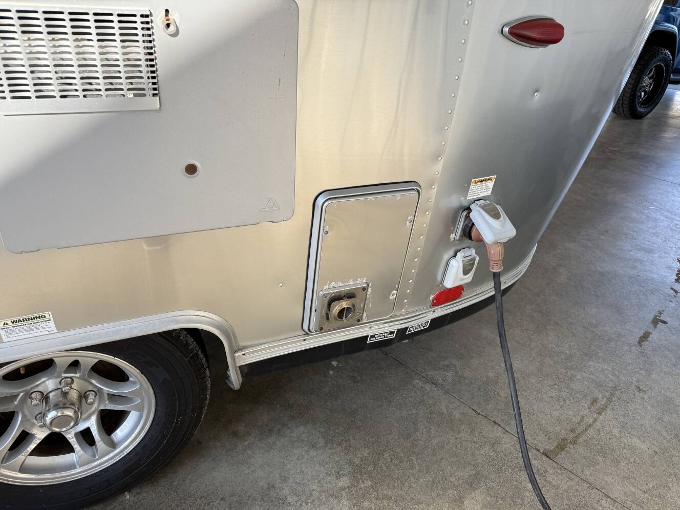 A photo of this 2017 Airstream SPORT 16