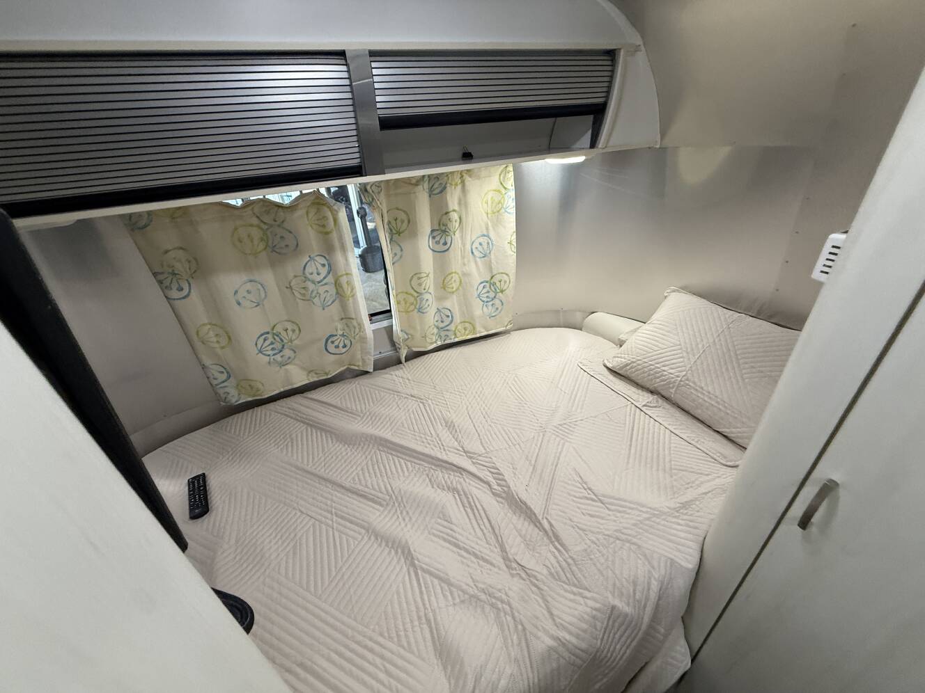 A photo of this 2017 Airstream SPORT 16