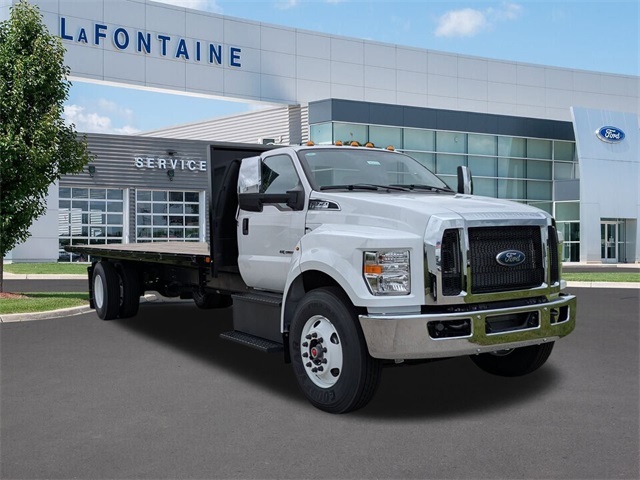 2026 Ford F-750 photo 4