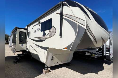 2018 Grand Design SOLITUDE 310GK in kerrville TX