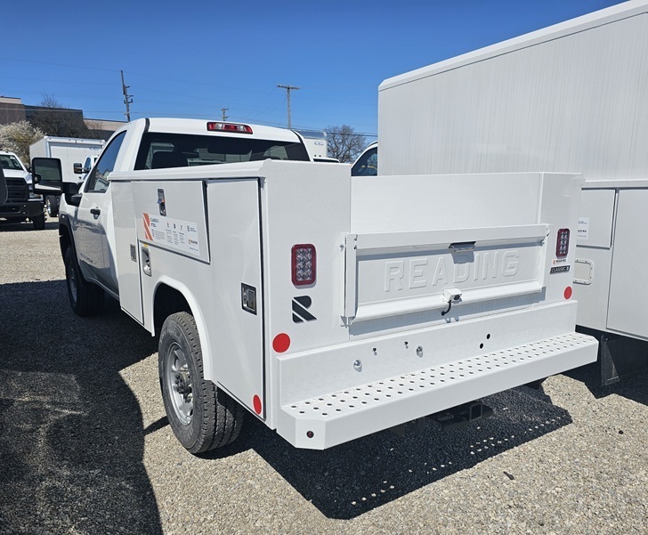2025 GMC SIERRA in Center Line, MI