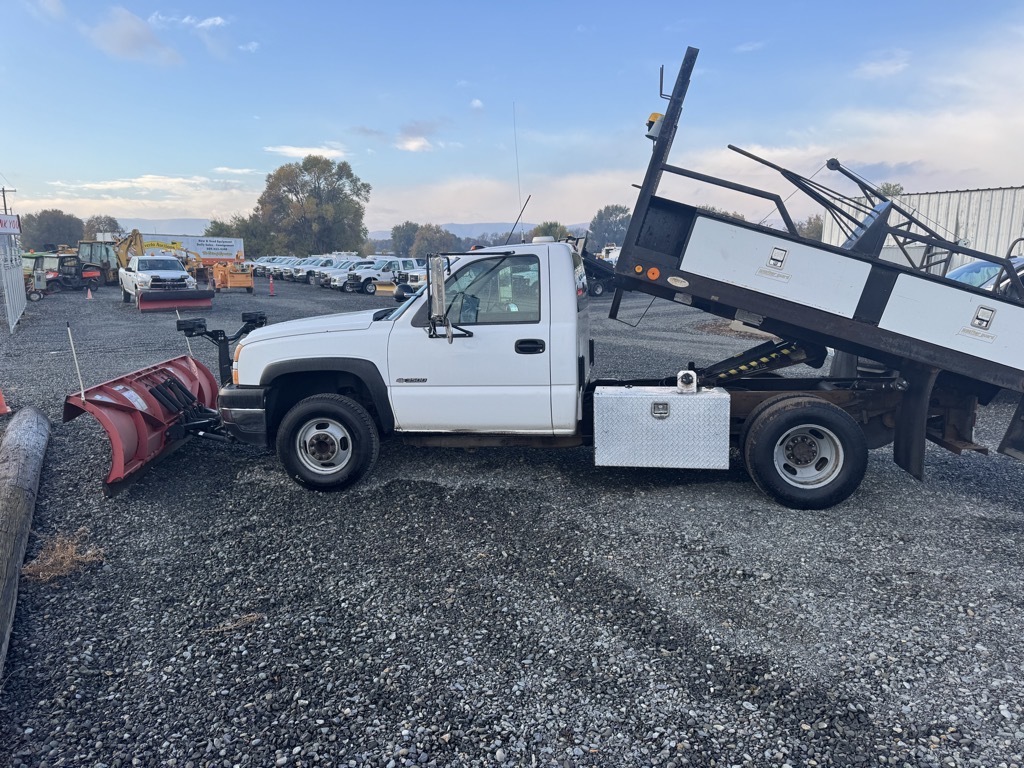 2006 CHEVROLET 3500 in Yakima, WA
