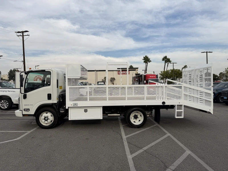 2025 CHEVROLET LOW CAB FORWARD 5500XG
