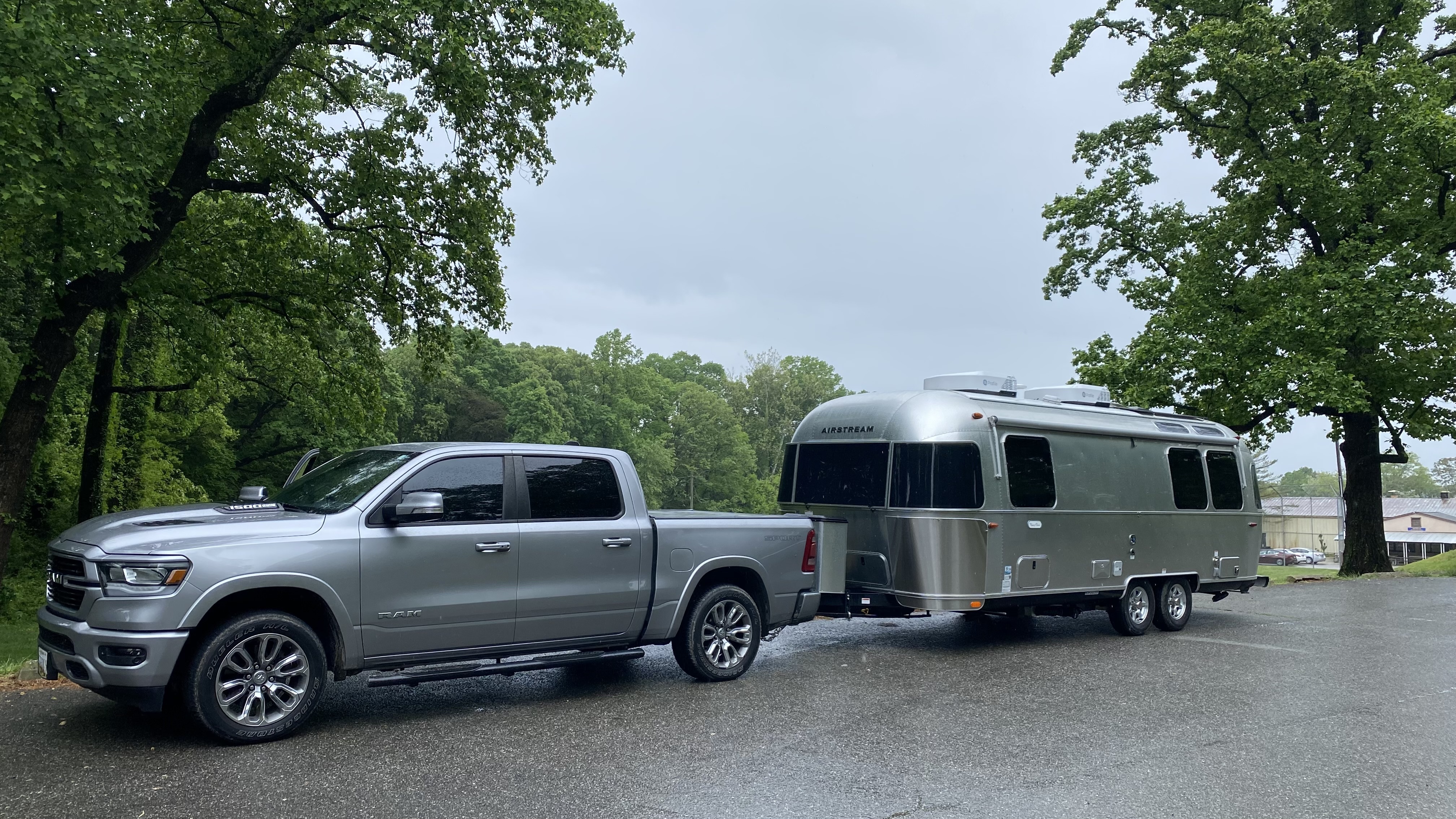 2024 Airstream FLYING CLOUD 25FB TWIN in annapolis MD