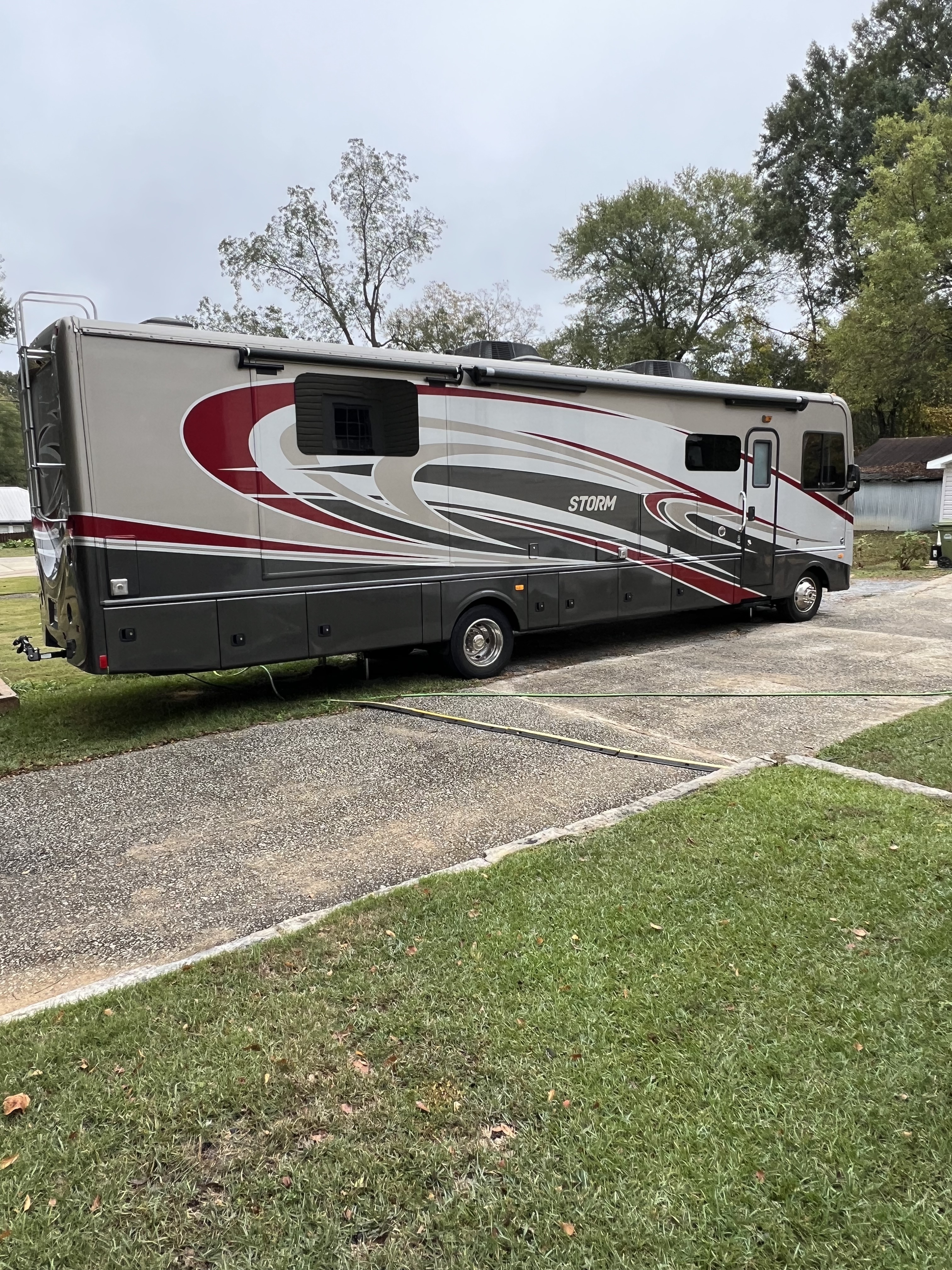 2017 Fleetwood STORM 34S in carrollton GA