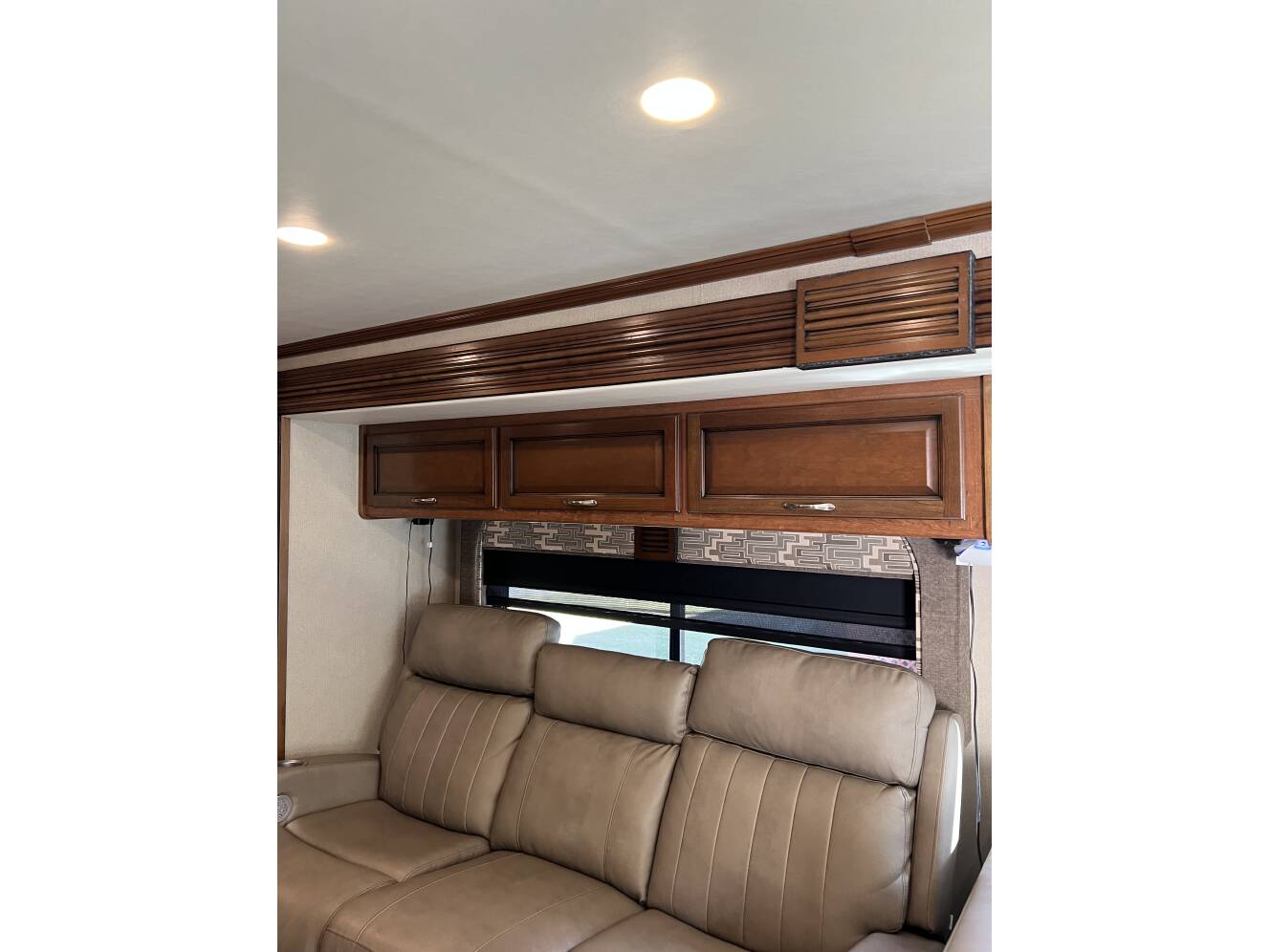 A photo of this 2017 Fleetwood STORM 34S