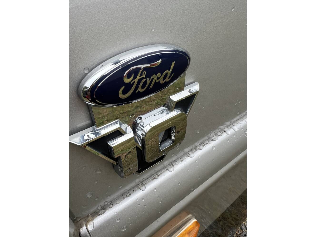 A photo of this 2017 Fleetwood STORM 34S