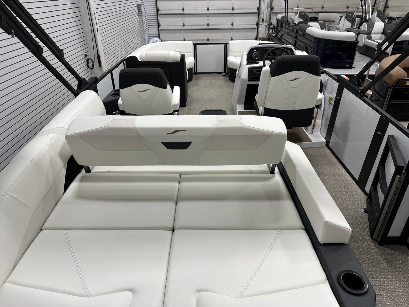 A photo of this 2026 Evotti 521 CS